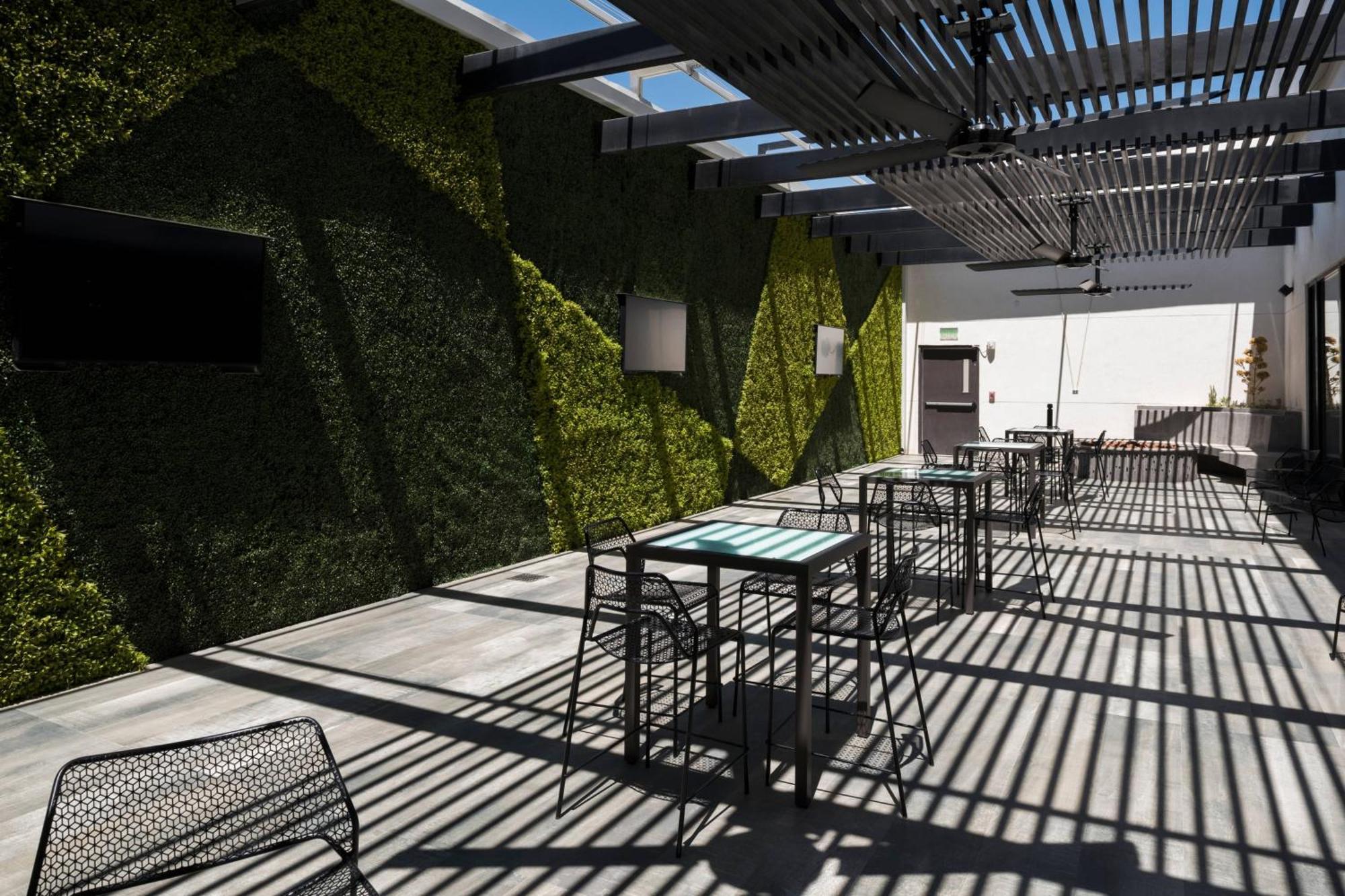 Courtyard By Marriott Ciudad Juarez Hotel Exterior photo